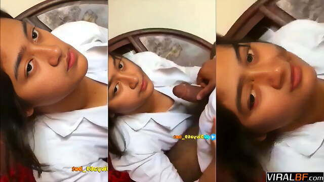 Indian College Girl Caught Giving Hardcore Handjob